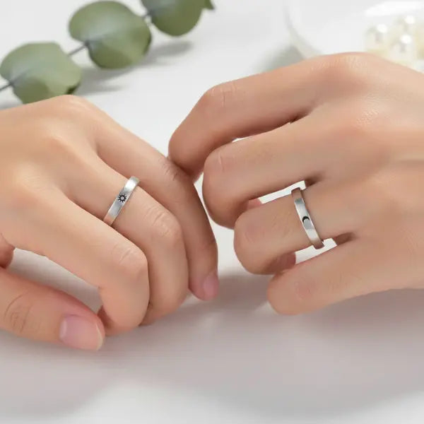 Par de Alianças - Sol e Lua