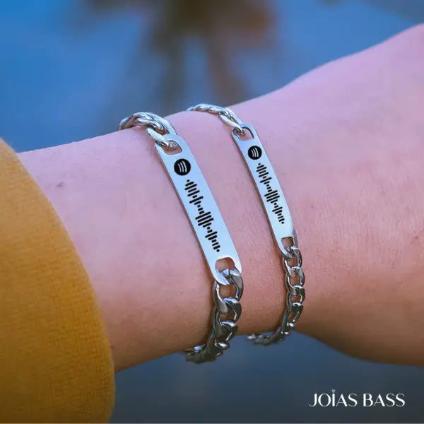 Par de Pulseiras Casal - Música Personalizável