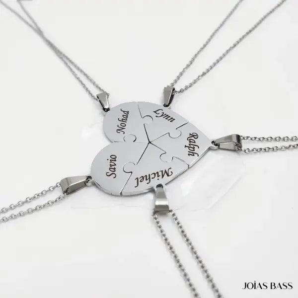 Colar Pedaços do Coração - Nomes Personalizáveis