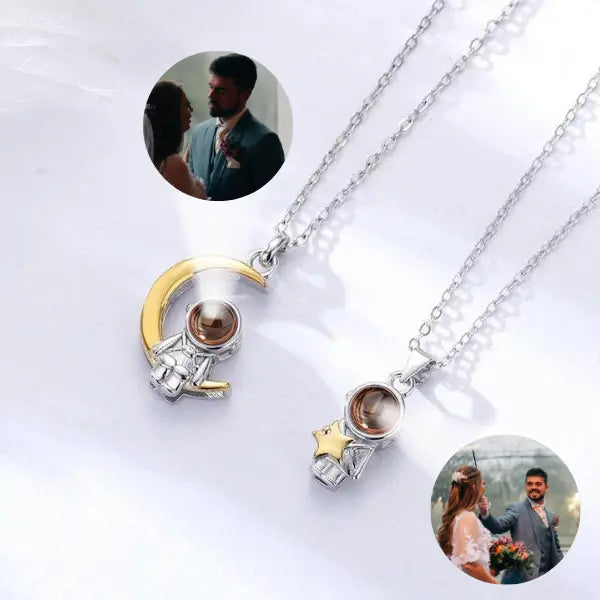 Par de Colares Astronautas - Foto Personalizável